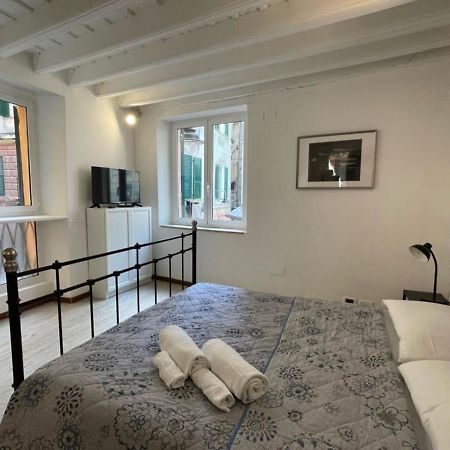 Travi E Grigio Studio Maddalena - Genovainrelax Lejlighed Eksteriør billede