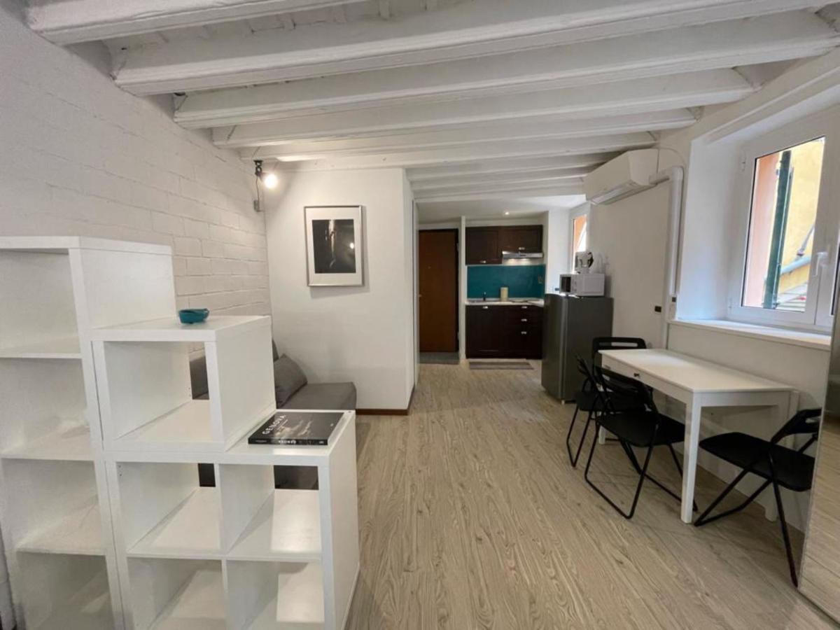 Travi E Grigio Studio Maddalena - Genovainrelax Lejlighed Eksteriør billede